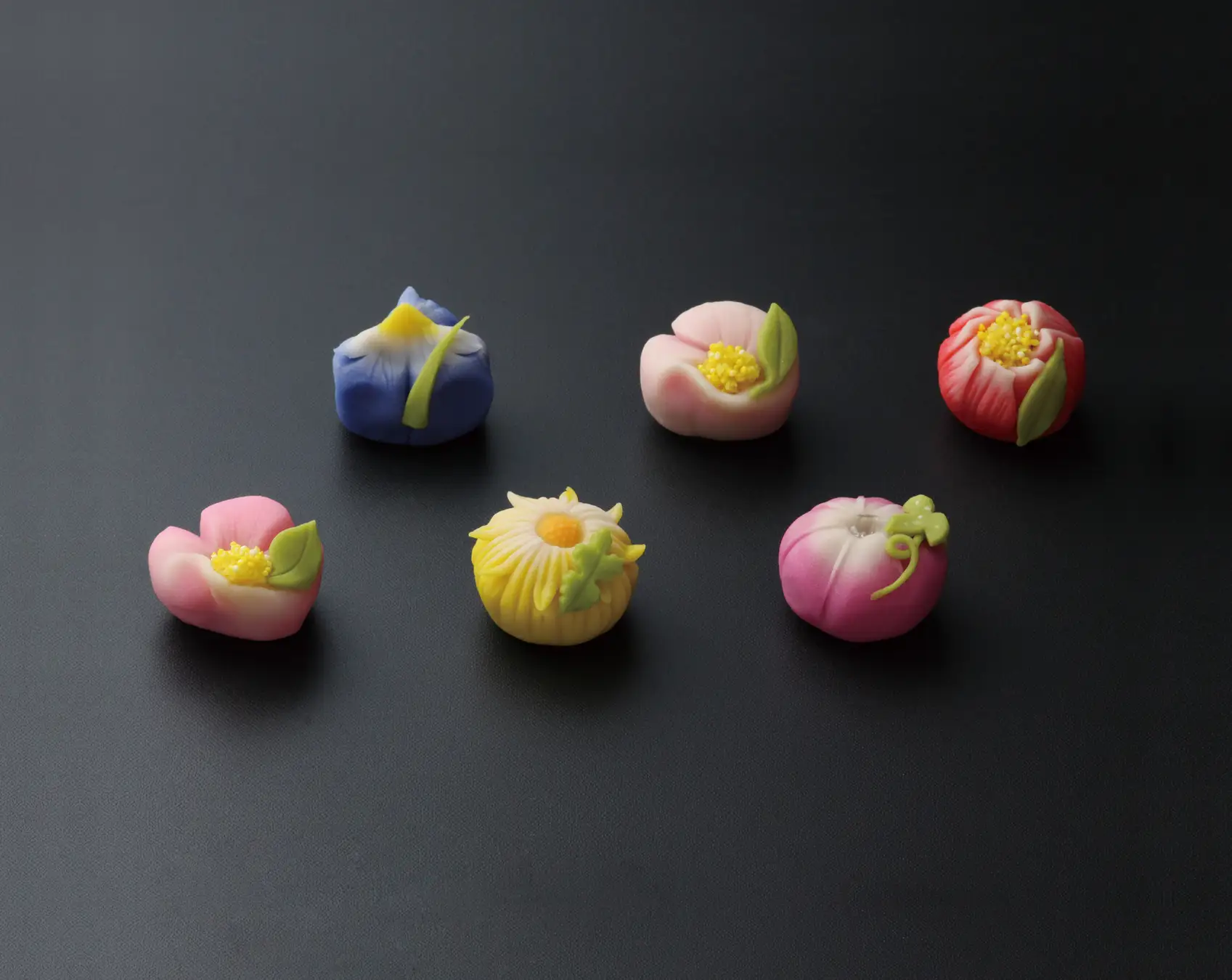 【文京区・肥後細川庭園】秋の紅葉ライトアップ「ひごあかり」、11月22日（土）から開催！深まる紅葉と竹あかりが織りなす幻想的な9日間。 11