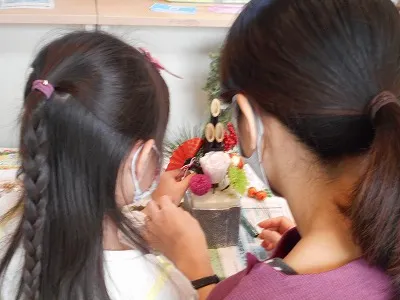 プリザードフラワー教室　お正月アレンジ