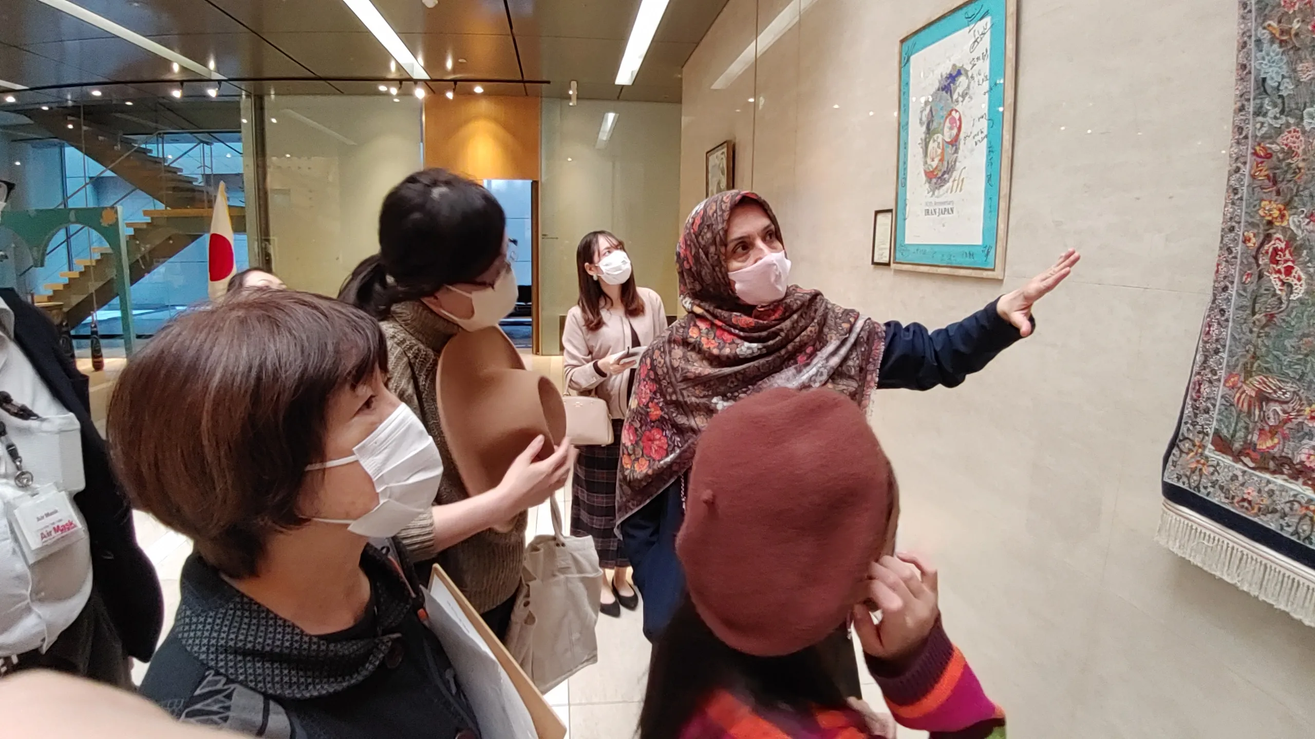 イラン大使館壁画ツアー