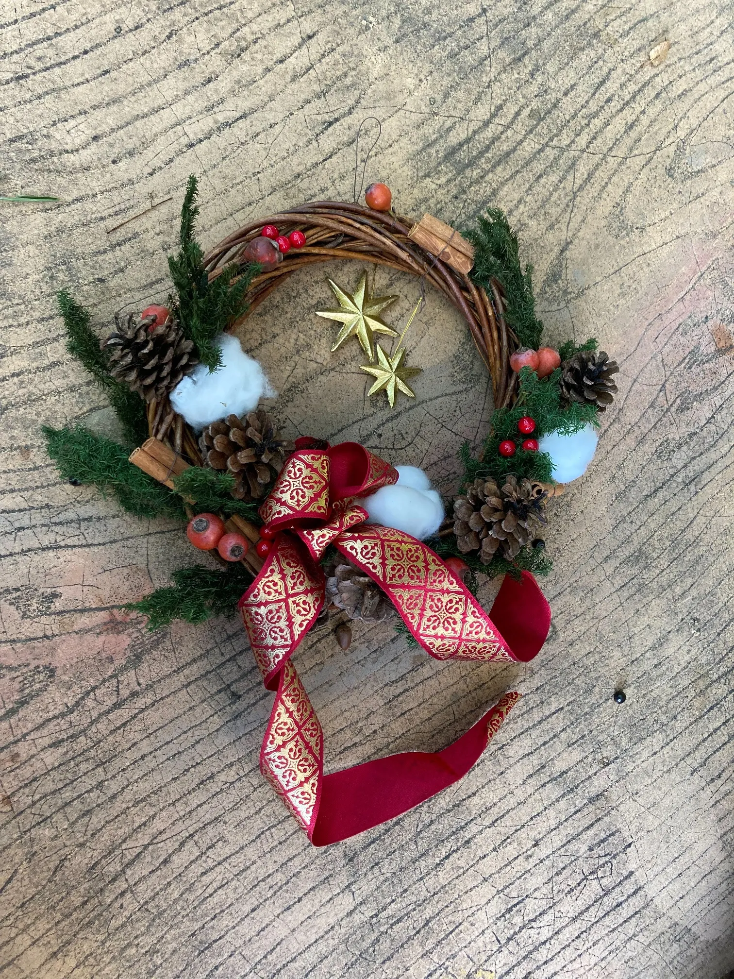 フラワーアレンジメント「クリスマスリース作り」