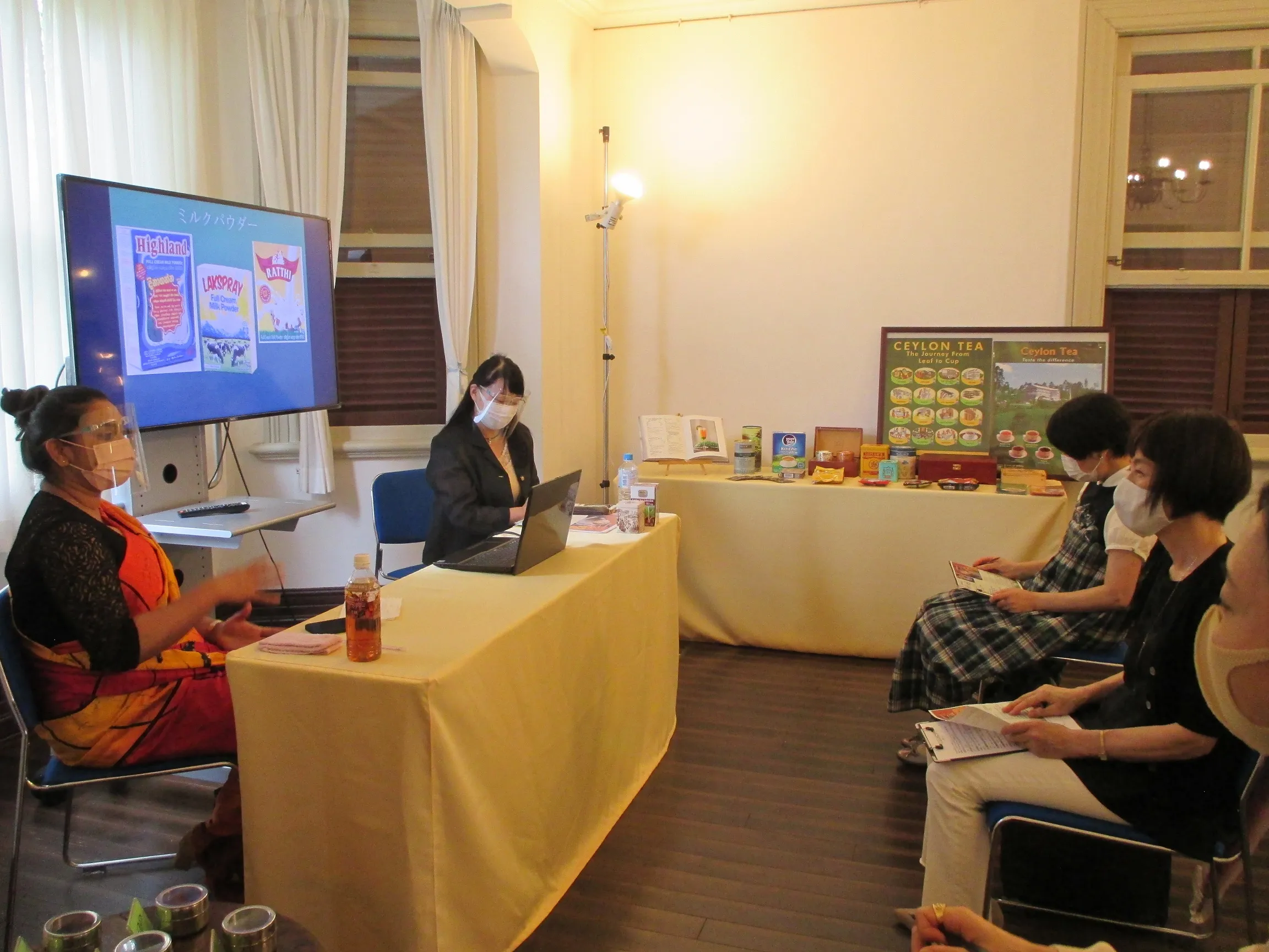 世界のお茶の楽しみ方0